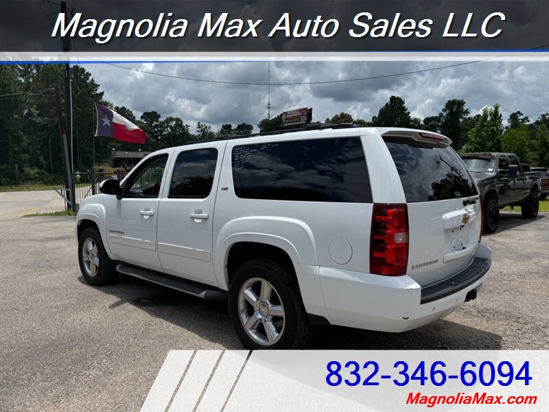 2012 Chevrolet Suburban LT - Photo 3 - Magnolia, TX 77355