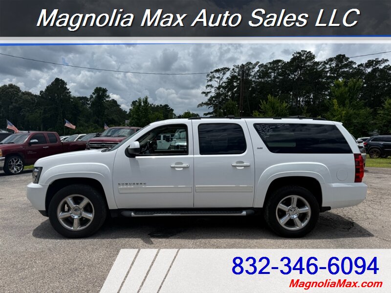 2012 Chevrolet Suburban LT - Photo 2 - Magnolia, TX 77355