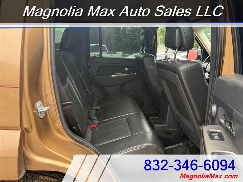 2012 Jeep Liberty Jet Edition - Photo 9 - Magnolia, TX 77355