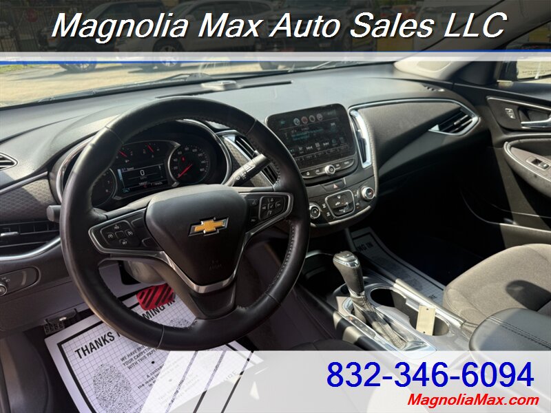 2018 Chevrolet Malibu LT - Photo 14 - Magnolia, TX 77355