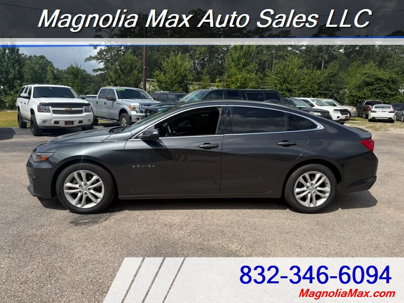 2018 Chevrolet Malibu LT - Photo 2 - Magnolia, TX 77355