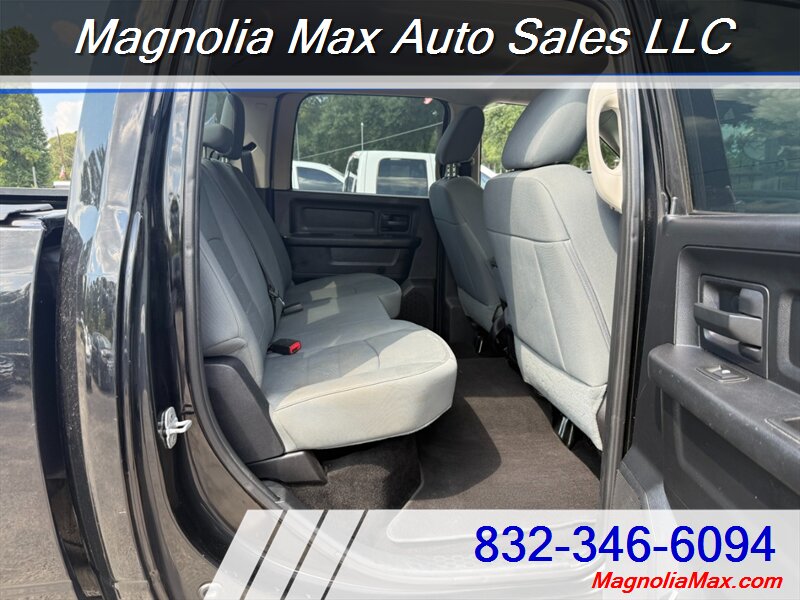 2014 RAM 1500 Express - Photo 6 - Magnolia, TX 77355