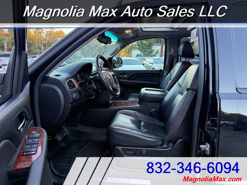 2009 Chevrolet Tahoe LTZ - Photo 15 - Magnolia, TX 77355