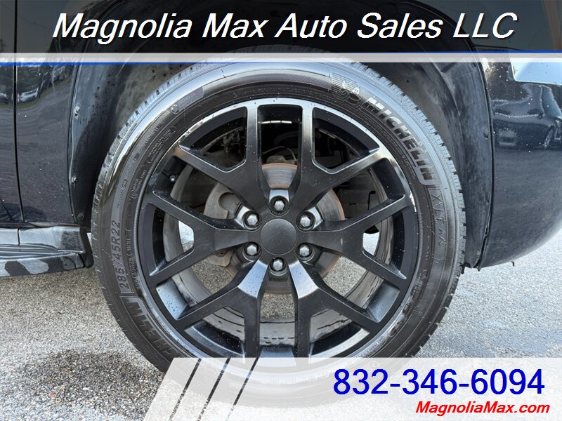 2009 Chevrolet Tahoe LTZ - Photo 6 - Magnolia, TX 77355