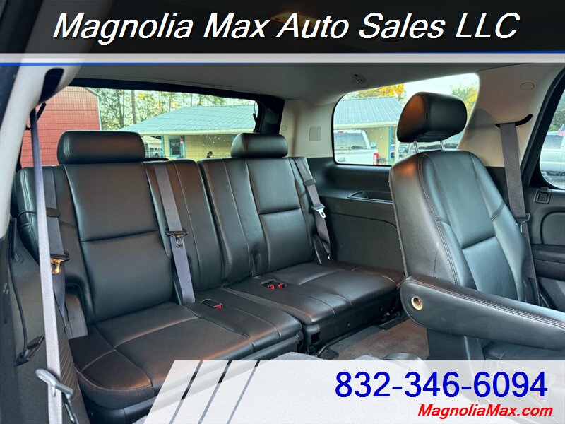 2009 Chevrolet Tahoe LTZ - Photo 12 - Magnolia, TX 77355