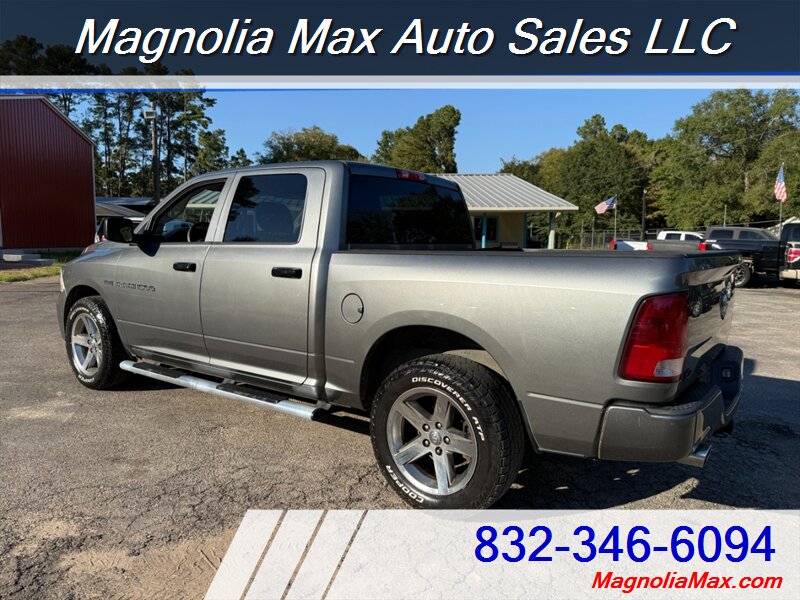 2012 RAM 1500 ST   - Photo 2 - Magnolia, TX 77355