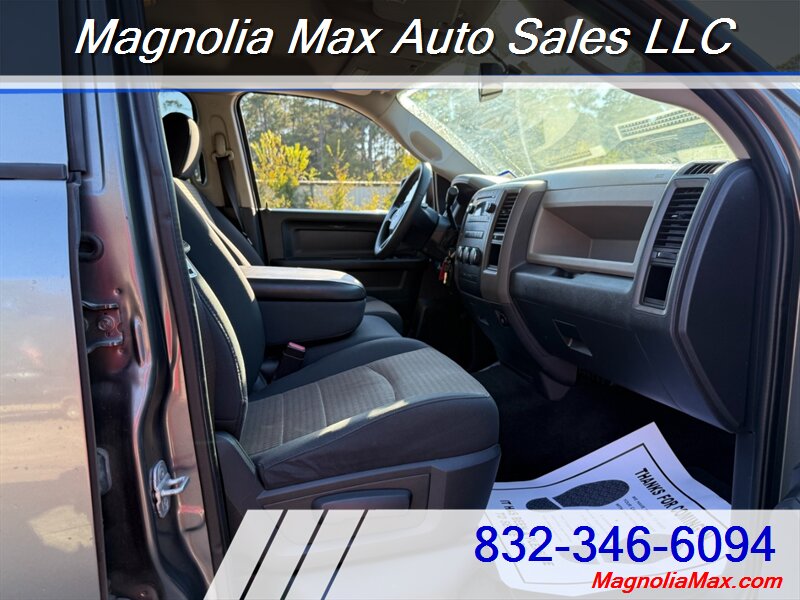 2012 RAM 1500 ST   - Photo 5 - Magnolia, TX 77355