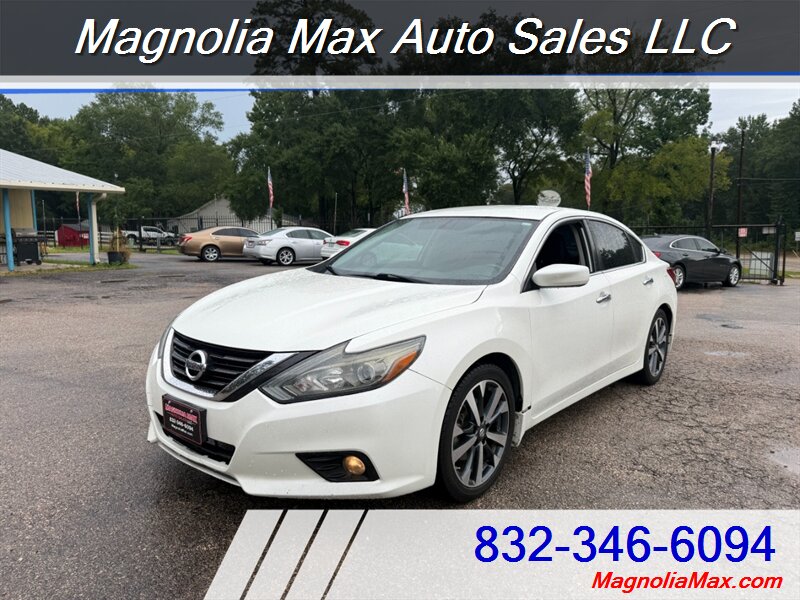 2017 Nissan Altima 2.5 SR  