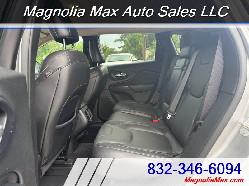 2016 Jeep Cherokee Limited - Photo 12 - Magnolia, TX 77355