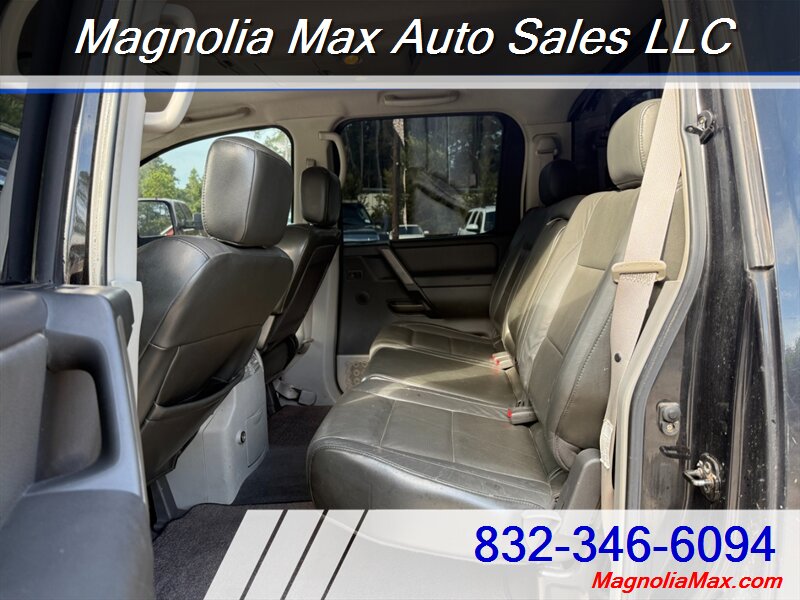 2004 Nissan Titan LE - Photo 12 - Magnolia, TX 77355