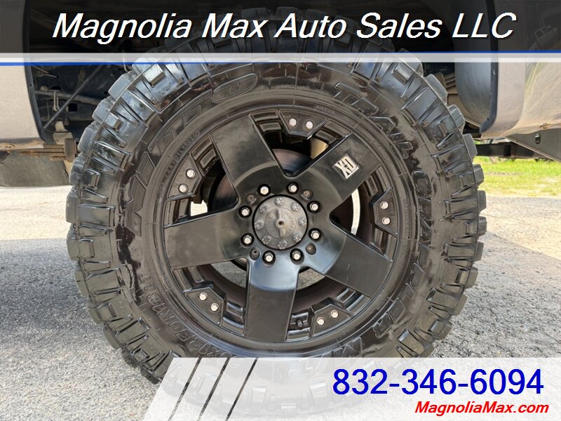2008 Ford F-250 Super Duty XLT - Photo 14 - Magnolia, TX 77355
