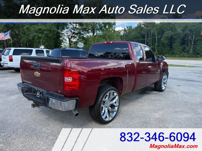 2013 Chevrolet Silverado 1500 LT - Photo 4 - Magnolia, TX 77355
