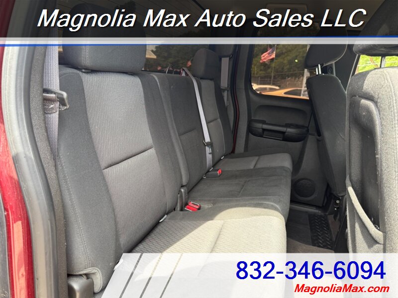 2013 Chevrolet Silverado 1500 LT - Photo 11 - Magnolia, TX 77355