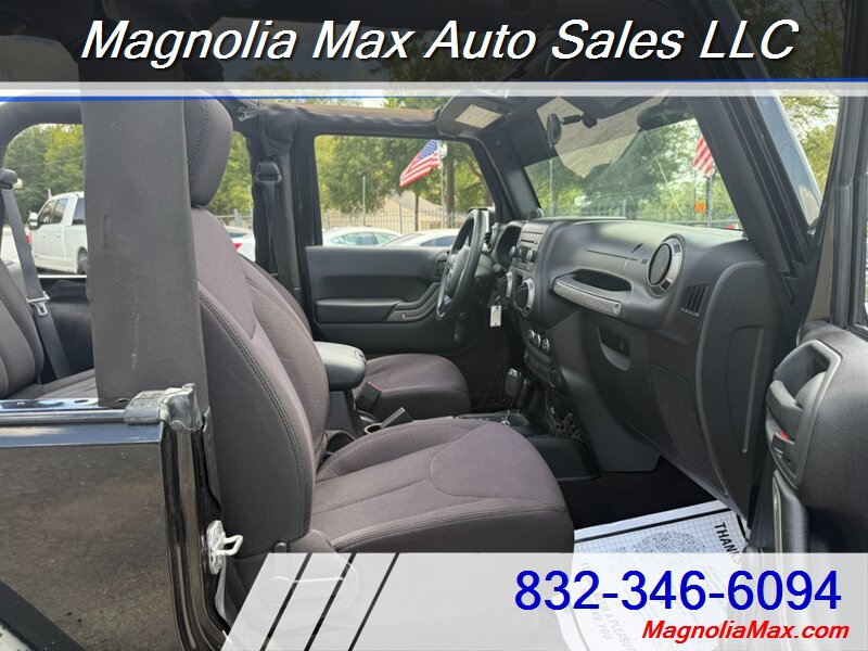 2013 Jeep Wrangler Sport - Photo 9 - Magnolia, TX 77355