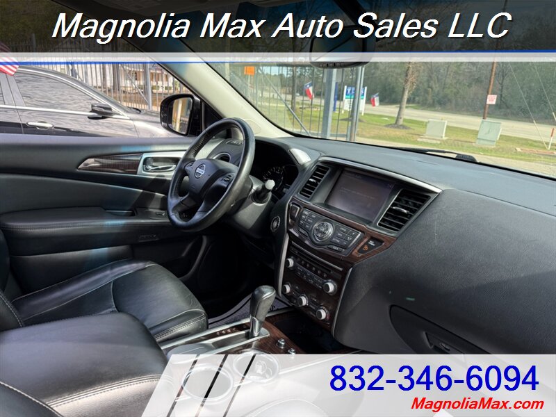 2015 Nissan Pathfinder S - Photo 8 - Magnolia, TX 77355
