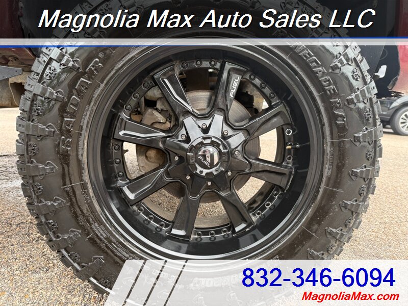 2009 Chevrolet Silverado 1500 LT - Photo 7 - Magnolia, TX 77355