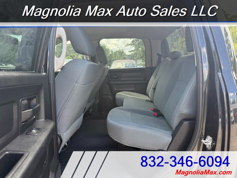 2015 RAM 1500 Express - Photo 10 - Magnolia, TX 77355