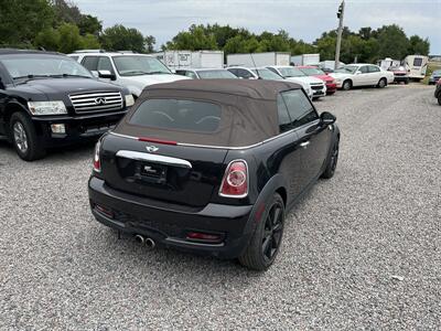 2015 MINI Cooper S Convertible   - Photo 8 - Princeton, MN 55371