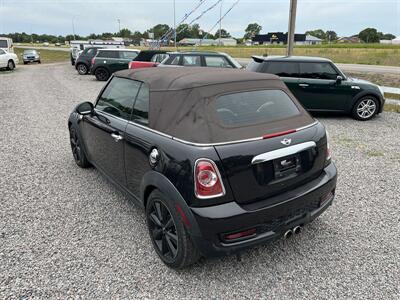 2015 MINI Cooper S Convertible   - Photo 4 - Princeton, MN 55371