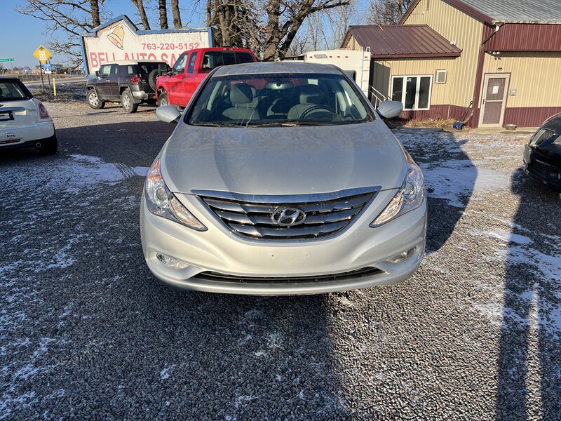 2013 Hyundai Sonata SE photo 13