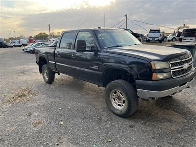 2005 Chevrolet Silverado 2500 LS  4 door - Photo 7 - Princeton, MN 55371