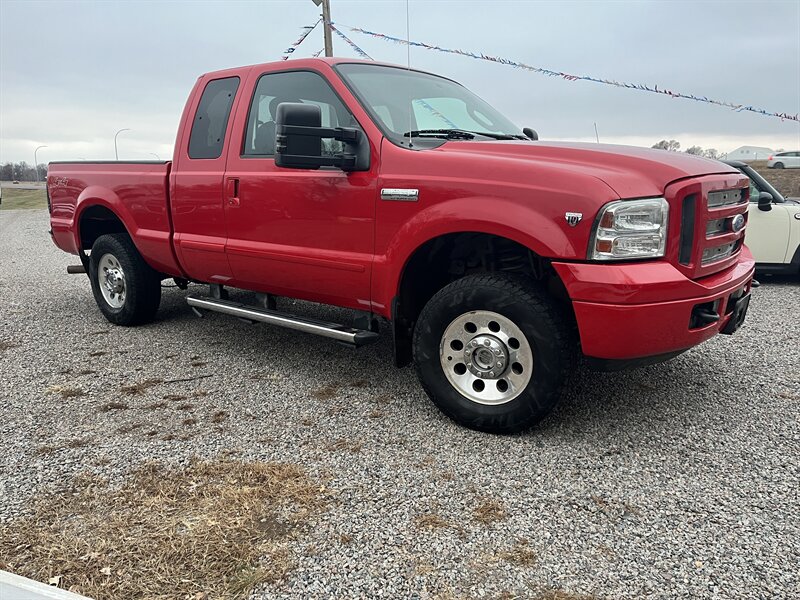 Ford F-250 Super Duty's photo