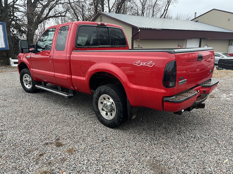 2005 Ford F-250 Super Duty XL photo 7