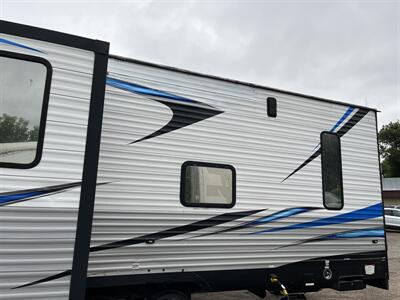 2018 Forest River Wildwood Vengeance Toy Hauler  Toy Hauler - Photo 22 - Princeton, MN 55371