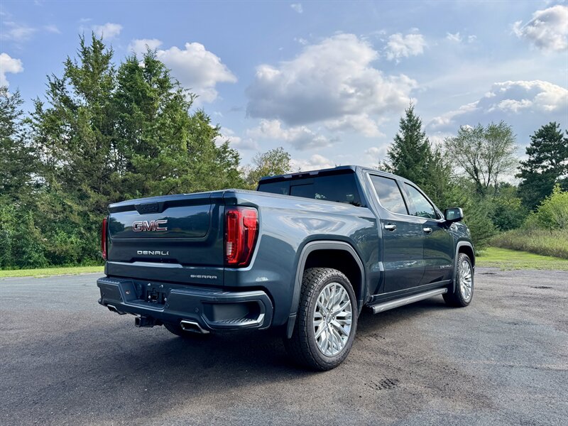 2019 GMC Sierra 1500 Denali - Photo 8 - Andover, MN 55304