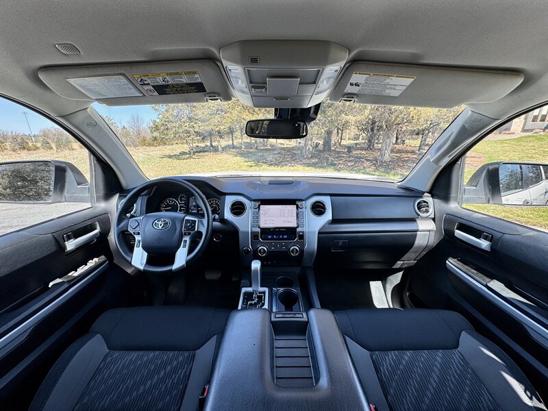 2020 Toyota Tundra SR5 - Photo 16 - Andover, MN 55304