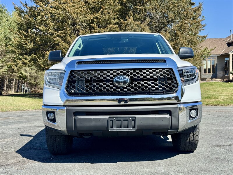 2020 Toyota Tundra SR5 - Photo 9 - Andover, MN 55304