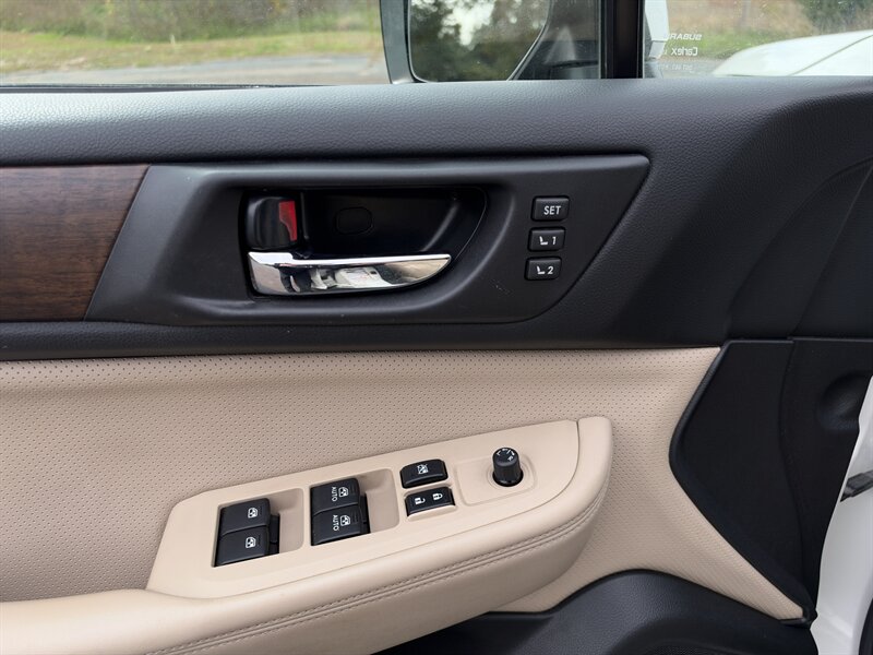 2015 Subaru Outback 2.5i Limited - Photo 22 - Andover, MN 55304