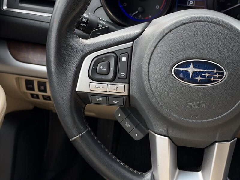 2015 Subaru Outback 2.5i Limited - Photo 18 - Andover, MN 55304
