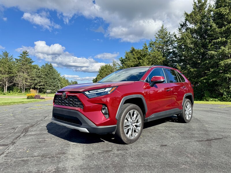 2022 Toyota RAV4 Limited - Photo 1 - Andover, MN 55304
