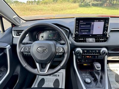 2022 Toyota RAV4 Limited   - Photo 20 - Andover, MN 55304
