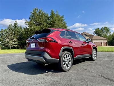 2022 Toyota RAV4 Limited   - Photo 5 - Andover, MN 55304