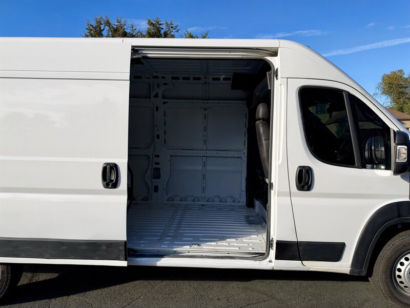 2025 RAM ProMaster Tradesman 3500 - Photo 9 - Andover, MN 55304