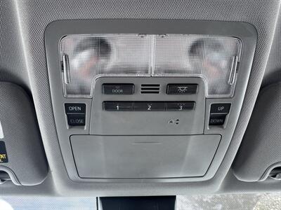 2017 Toyota Highlander Limited   - Photo 25 - Andover, MN 55304