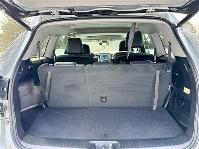 2017 Toyota Highlander Limited   - Photo 14 - Andover, MN 55304