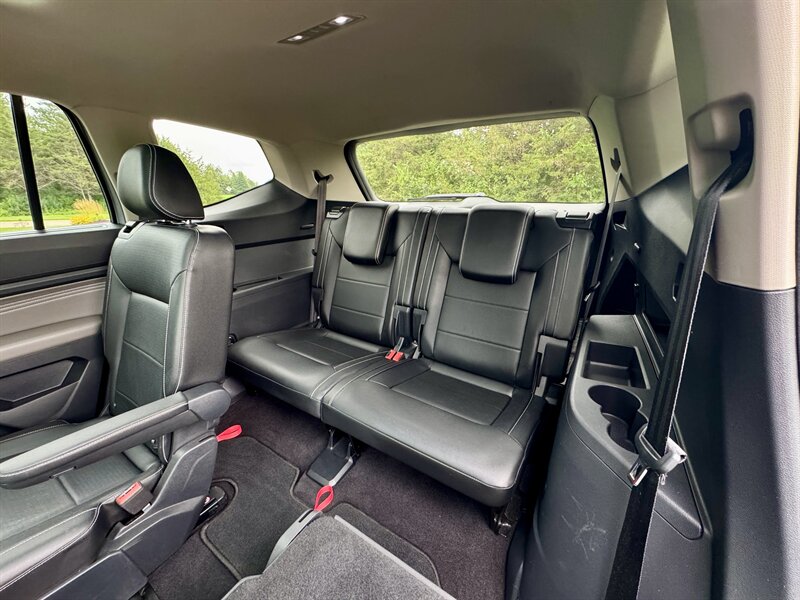 2022 Volkswagen Atlas V6 SE 4Motion - Photo 12 - Andover, MN 55304