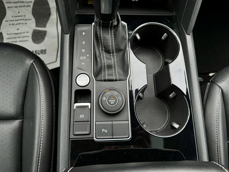 2022 Volkswagen Atlas V6 SE 4Motion - Photo 22 - Andover, MN 55304