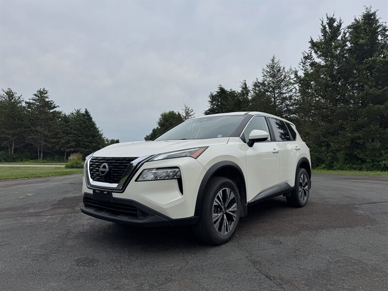 2023 Nissan Rogue SV   - Photo 1 - Andover, MN 55304