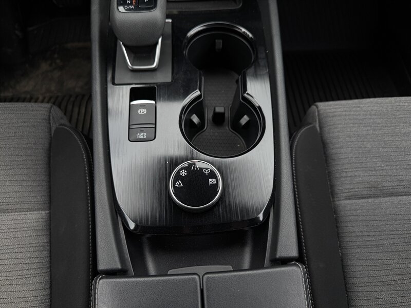 2023 Nissan Rogue SV - Photo 21 - Andover, MN 55304