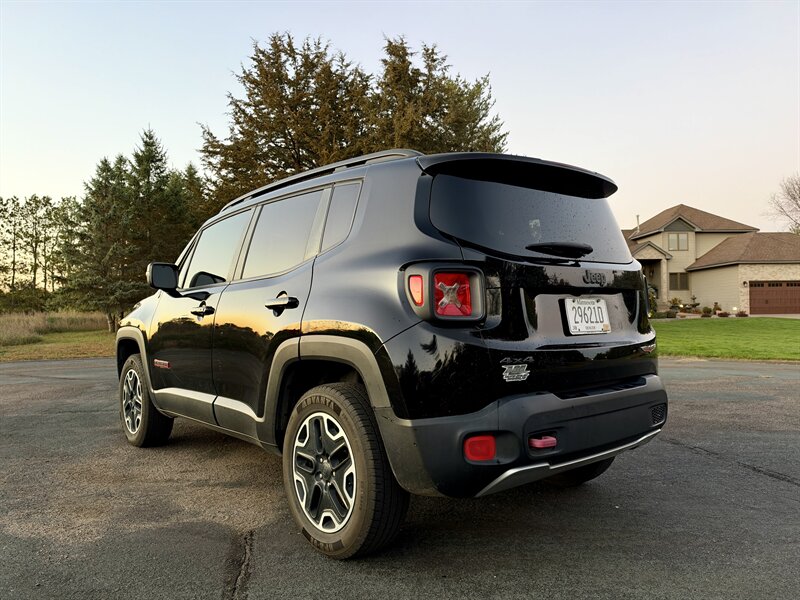 2017 Jeep Renegade Trailhawk - Photo 3 - Andover, MN 55304