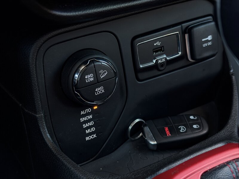 2017 Jeep Renegade Trailhawk - Photo 22 - Andover, MN 55304