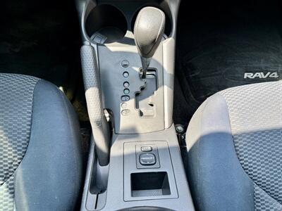 2006 Toyota RAV4 Sport Sport 4dr SUV   - Photo 20 - Andover, MN 55304