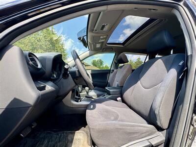 2006 Toyota RAV4 Sport Sport 4dr SUV   - Photo 9 - Andover, MN 55304