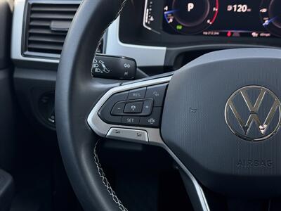 2023 Volkswagen Atlas V6 SE 4Motion   - Photo 18 - Andover, MN 55304