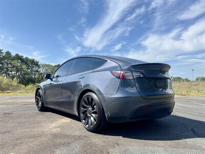2022 Tesla Model Y Performance - Photo 3 - Andover, MN 55304