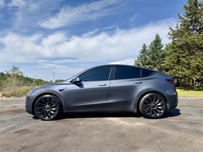 2022 Tesla Model Y Performance - Photo 2 - Andover, MN 55304